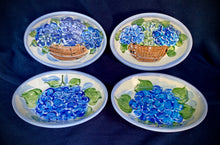 Load image into Gallery viewer, 6&quot; Ceramic Hydrangea Soap Dish

